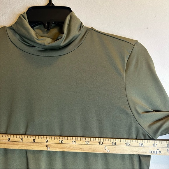 Antonio Melani ELIZABETH DAMRICH Women Olive Turtleneck Long Sleeves Blouse Sz M - Picture 4 of 6